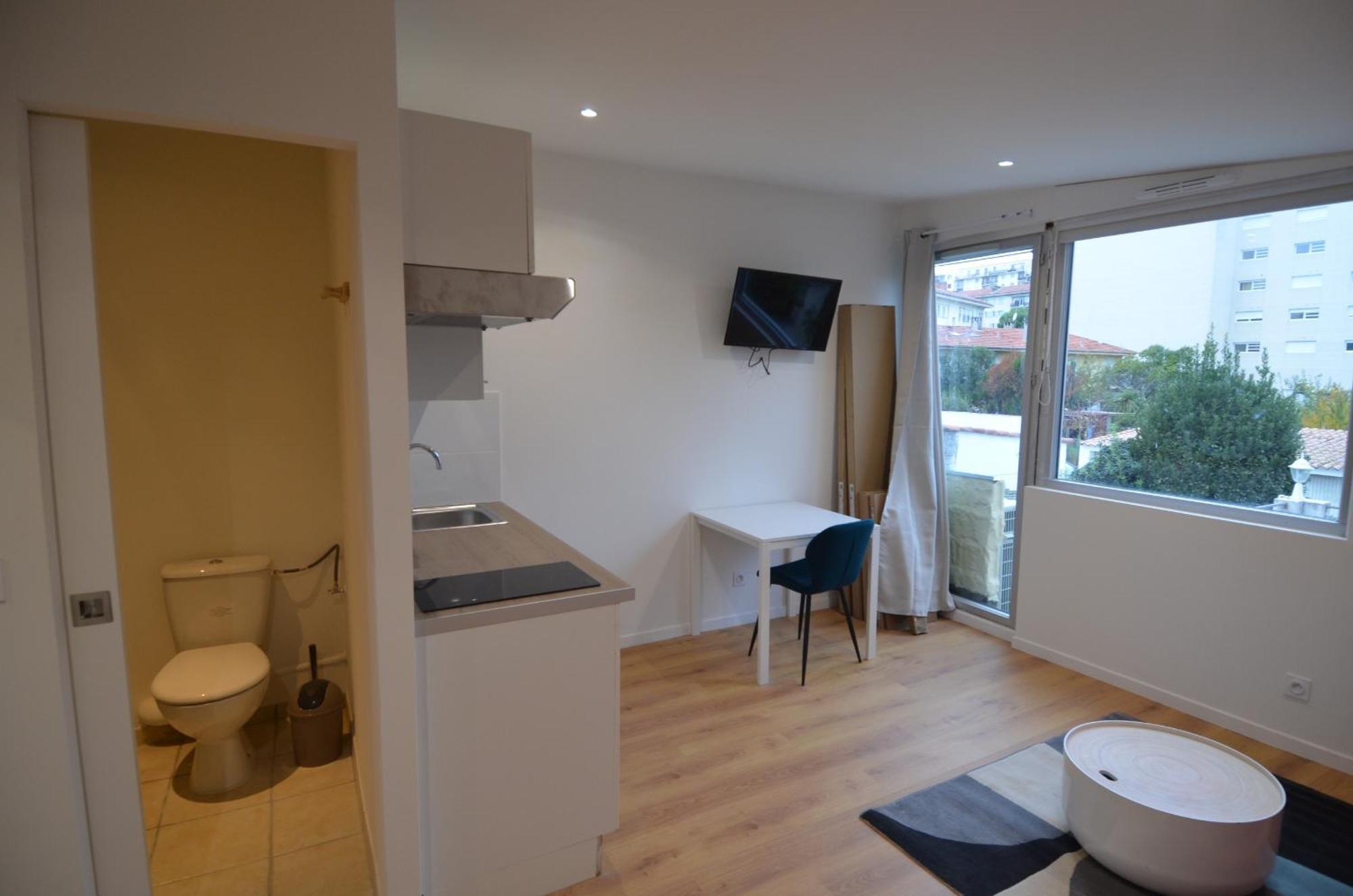Studio Cassin - Next To Tramway Line 2 Near Airport Nizza Exterior foto