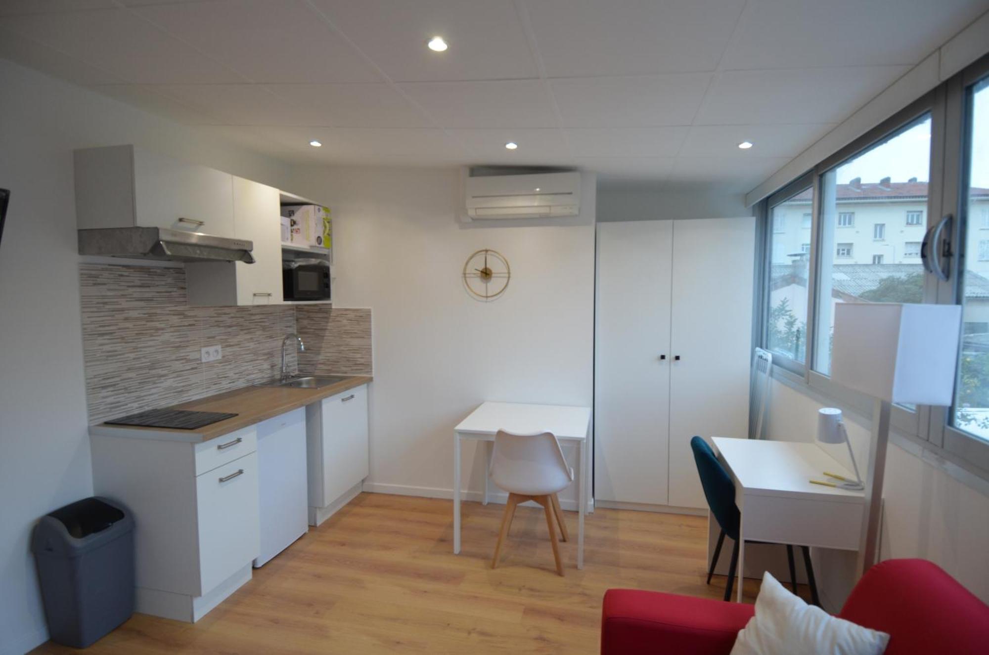 Studio Cassin - Next To Tramway Line 2 Near Airport Nizza Exterior foto